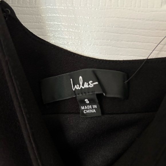 NWT Lulus size S Black One-Shoulder Cutout Maxi Dress - Picture 6 of 7